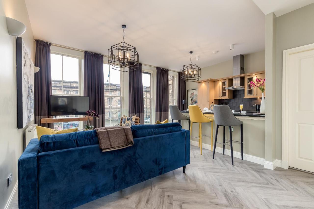 Royal Mile Apartments By Joivy 爱丁堡 外观 照片
