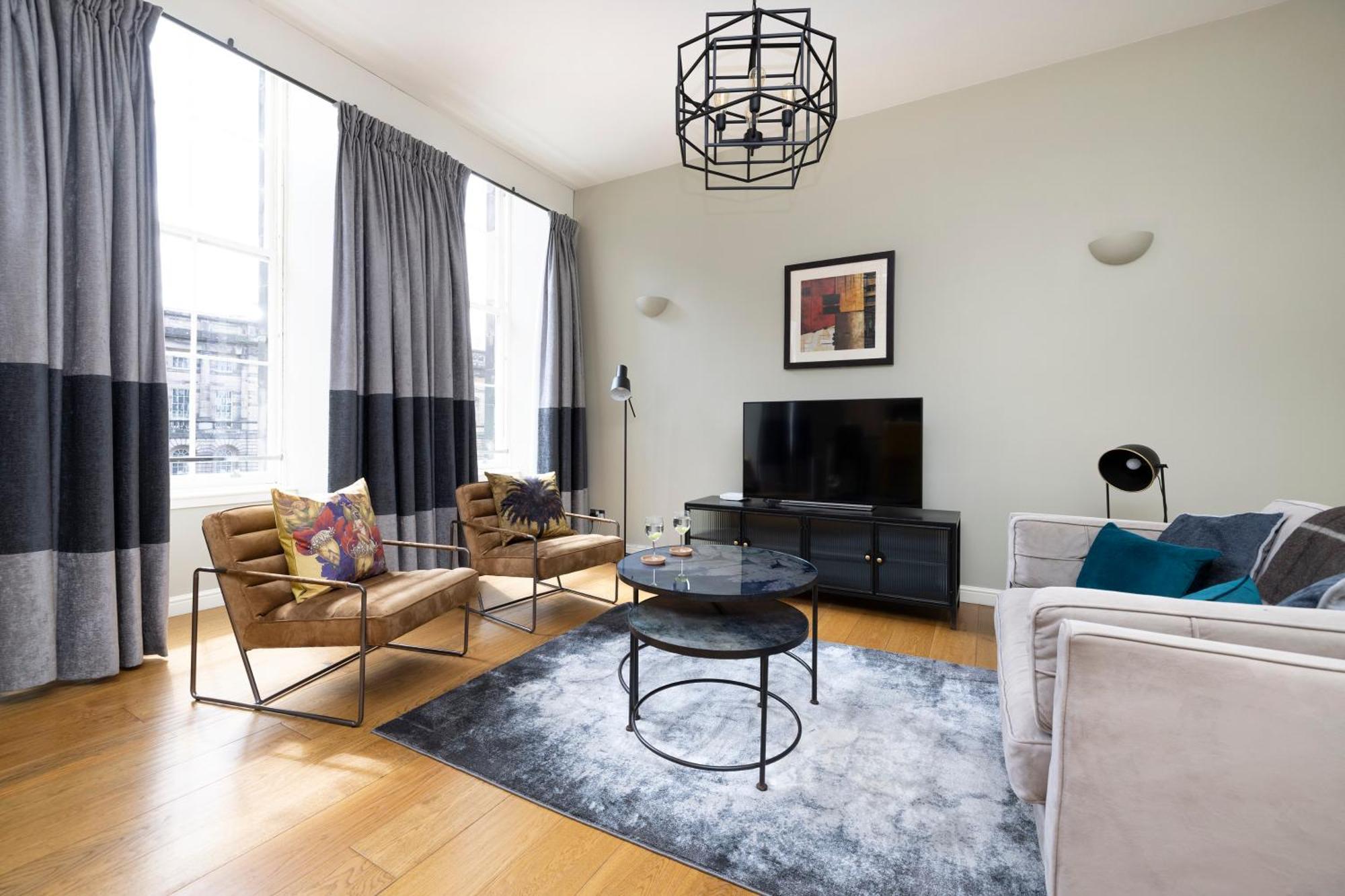 Royal Mile Apartments By Joivy 爱丁堡 外观 照片